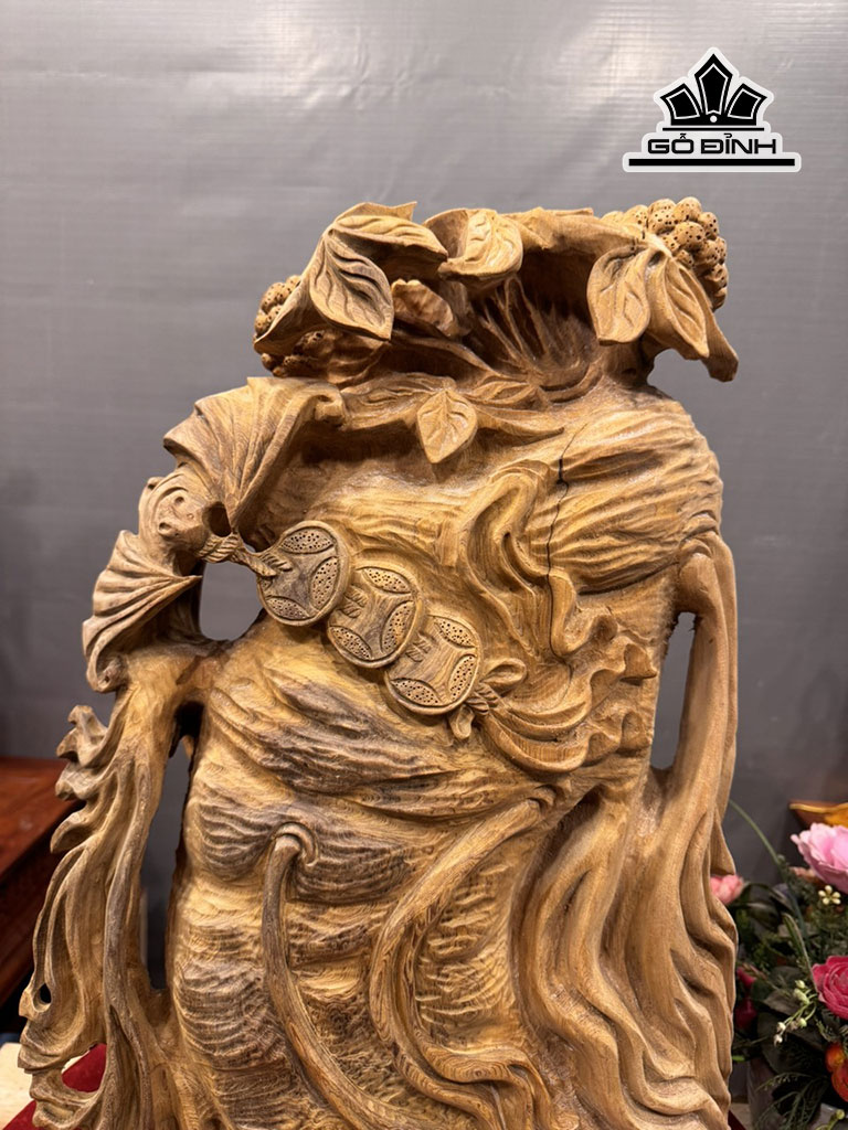 nhan-sam-go-ngoc-am-cao-64-ngang-36-sau-23-cm-25kg-445141