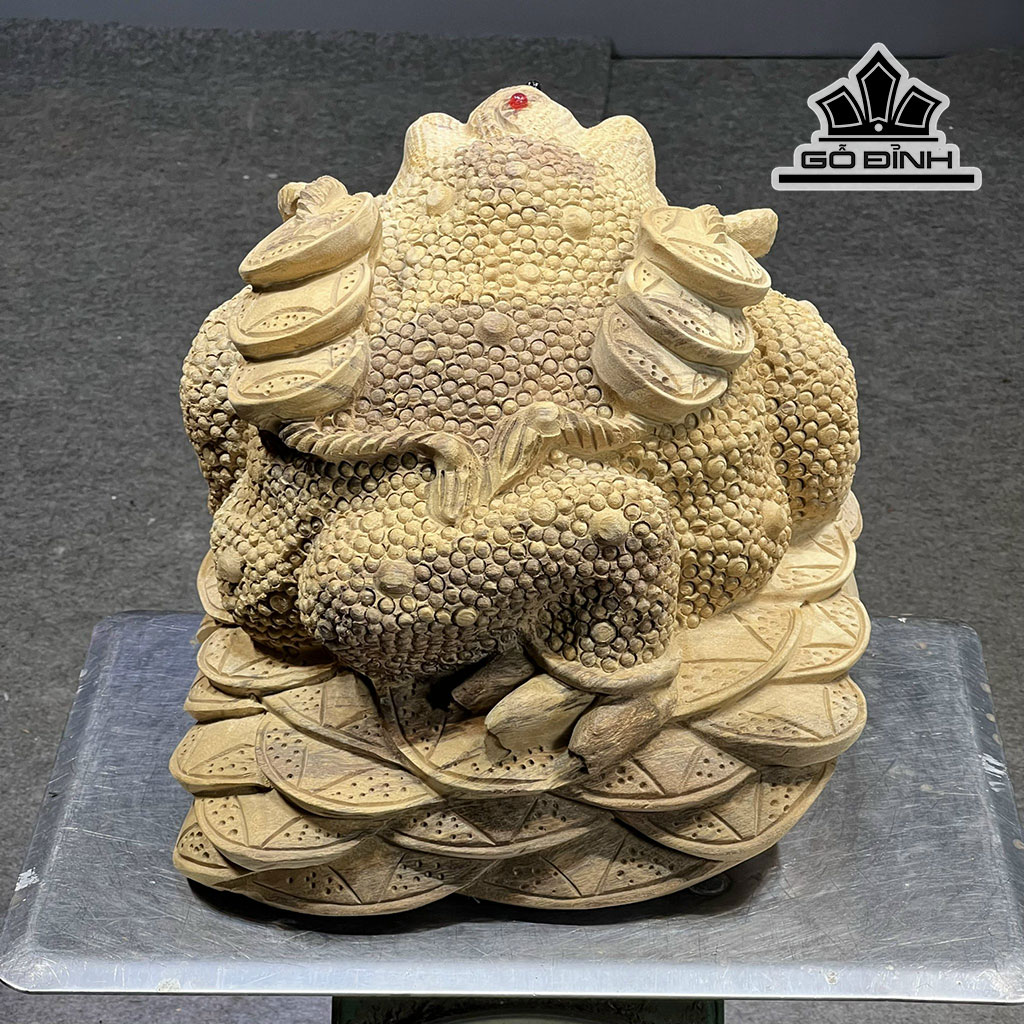 tuong-thiem-thu-go-xa-xi-cao-29-ngang-31-sau-29-cm-445506