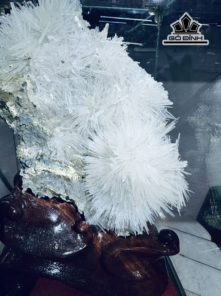 bong-hoa-uu-dam-da-tram-tich-cao-33-ngang-19-cm-5kg-445602