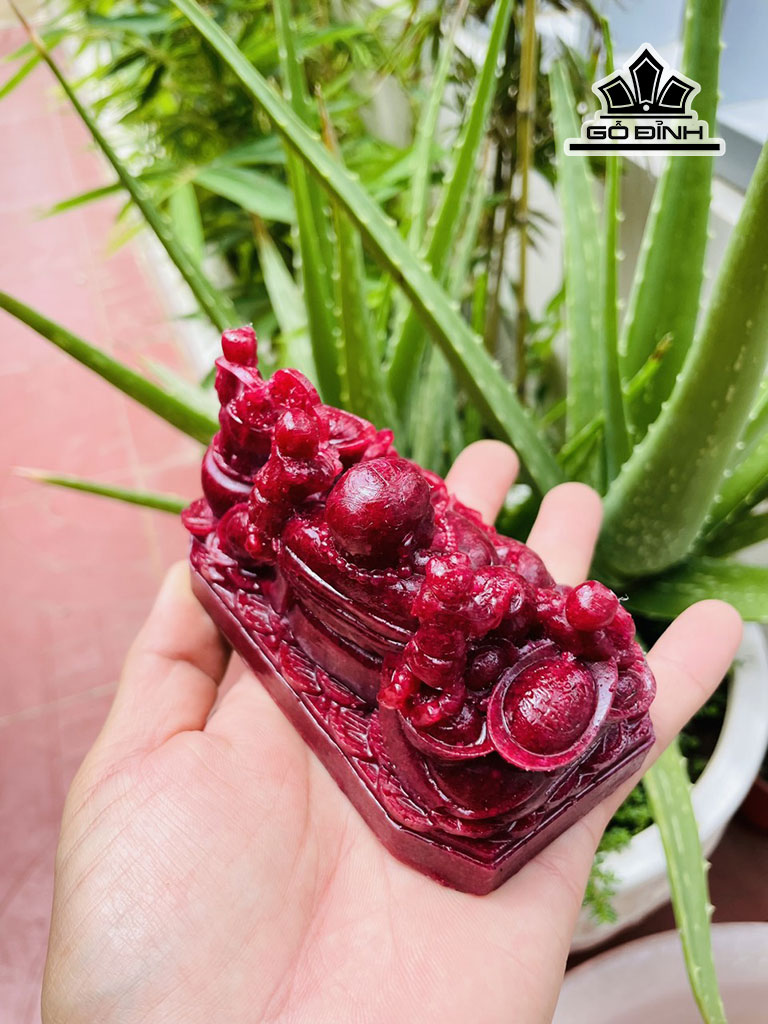 tac-pham-di-lac-ngu-phuc-da-ruby-cao-15-ngang-12-sau-6-cm-07kg-445657