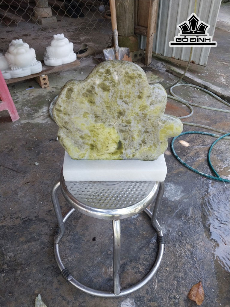 tac-pham-da-serpentine-cao-31-ngang-26-sau-13-cm-8kg-445743