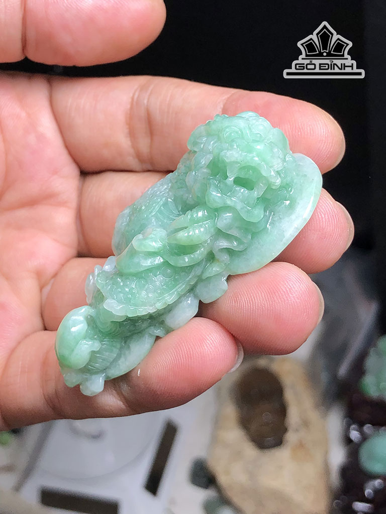 rong-da-cam-thach-cao-58-ngang-333-sau-186-mm-52g-445910