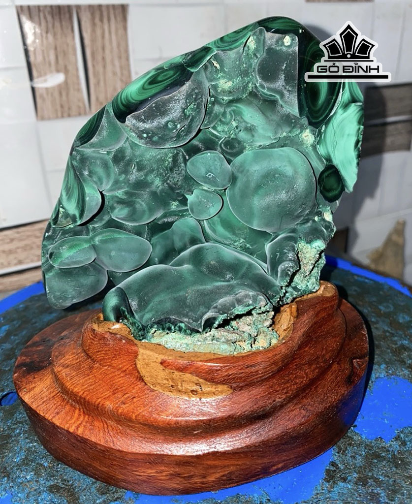 tac-pham-da-malachite-cao-15-cm-11kg-446209