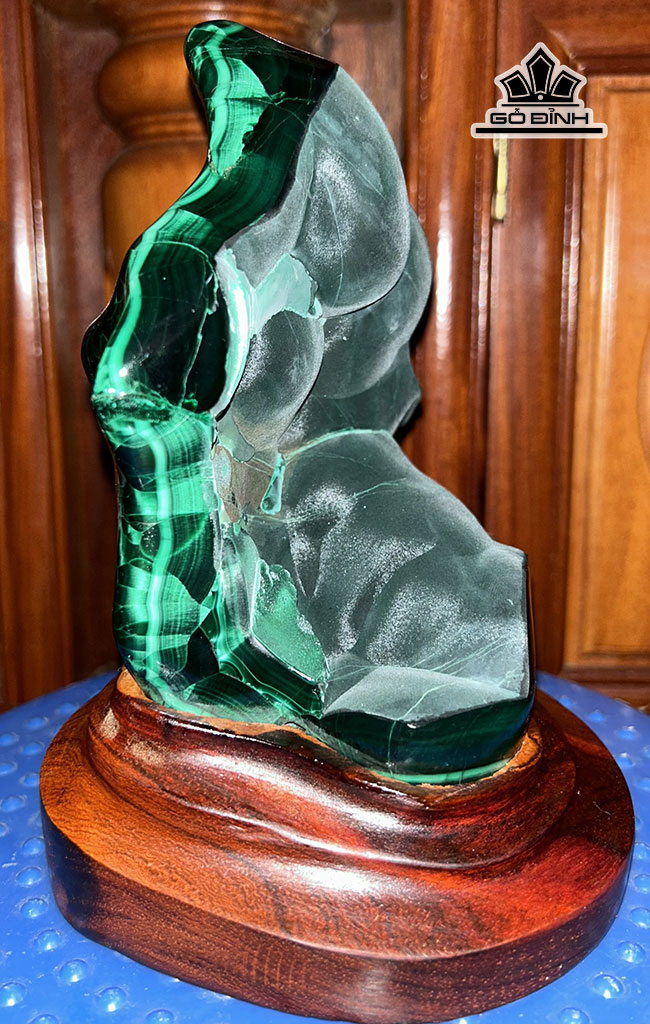 tac-pham-da-malachite-cao-20-cm-25kg-446244