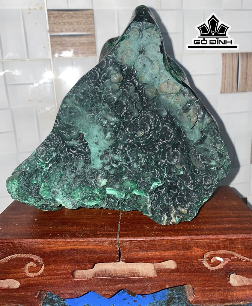 tac-pham-da-malachite-cao-27-cm-62kg-446269
