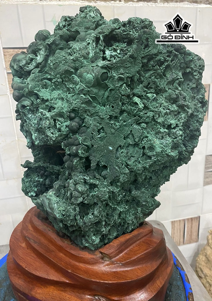 tac-pham-da-malachite-cao-33-cm-93kg-446276