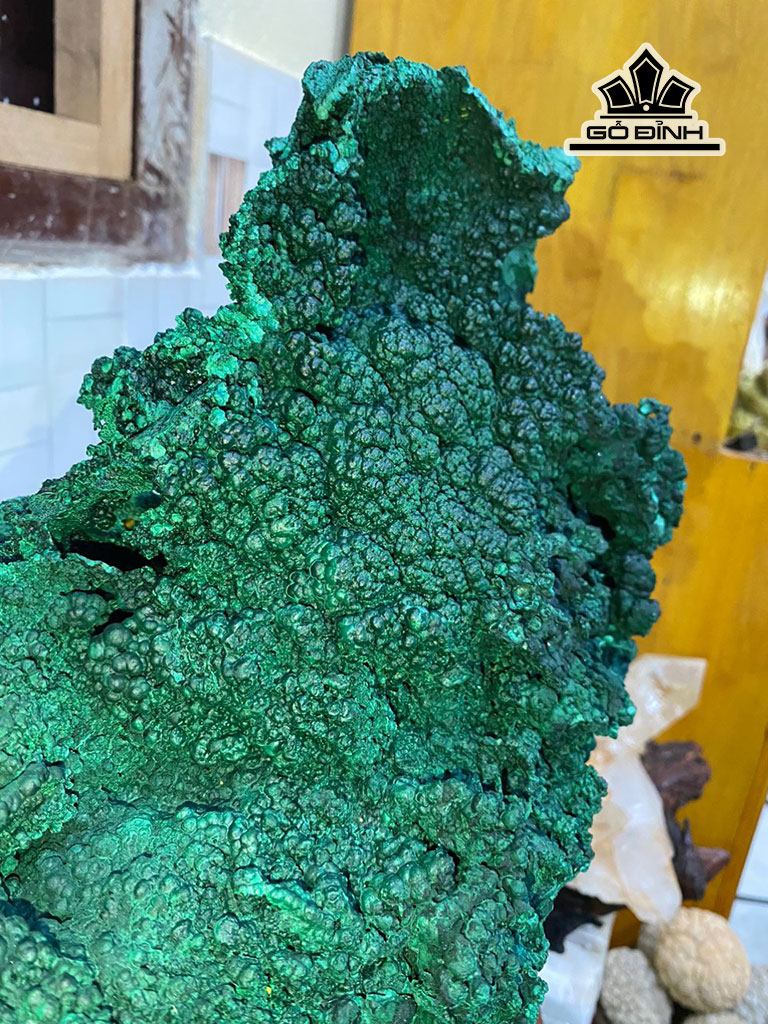 tac-pham-da-malachite-cao-46-cm-165kg-446282