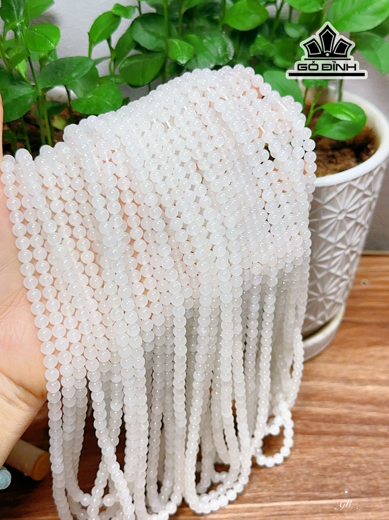 chuoi-108-hat-da-bach-ngoc-duong-kinh-5-mm-446614