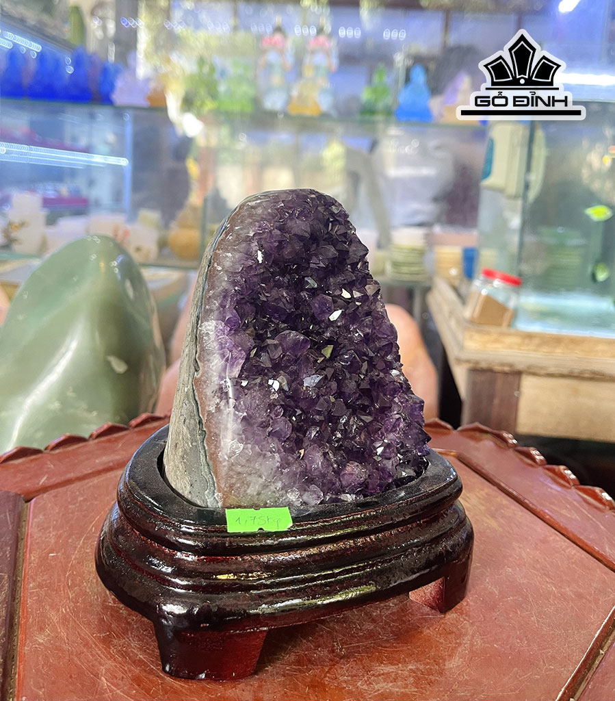 hoc-da-thach-anh-tim-cao-19-ngang-13-cm-175kg-446641