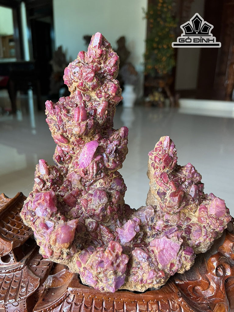 tac-pham-thuan-buom-xuoi-gio-da-ruby-luc-yen-cao-40-cm-446776