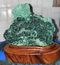 tac-pham-da-malachite-cao-15-cm-19kg-446798