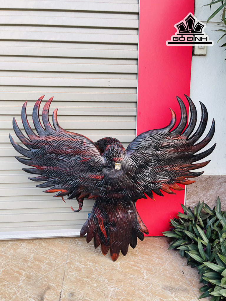 tuong-dai-bang-go-trac-cao-95-ngang-110-sau-25-cm-447403