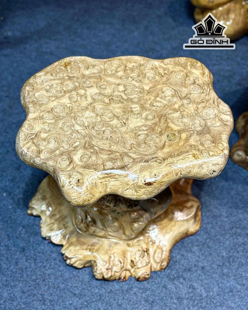 bo-ban-tra-goc-cay-go-nu-ngoc-nghien-cao-63-ngang-118-sau-80-don-cao-40-ngang-34x38-sau-35x40-cm-447618