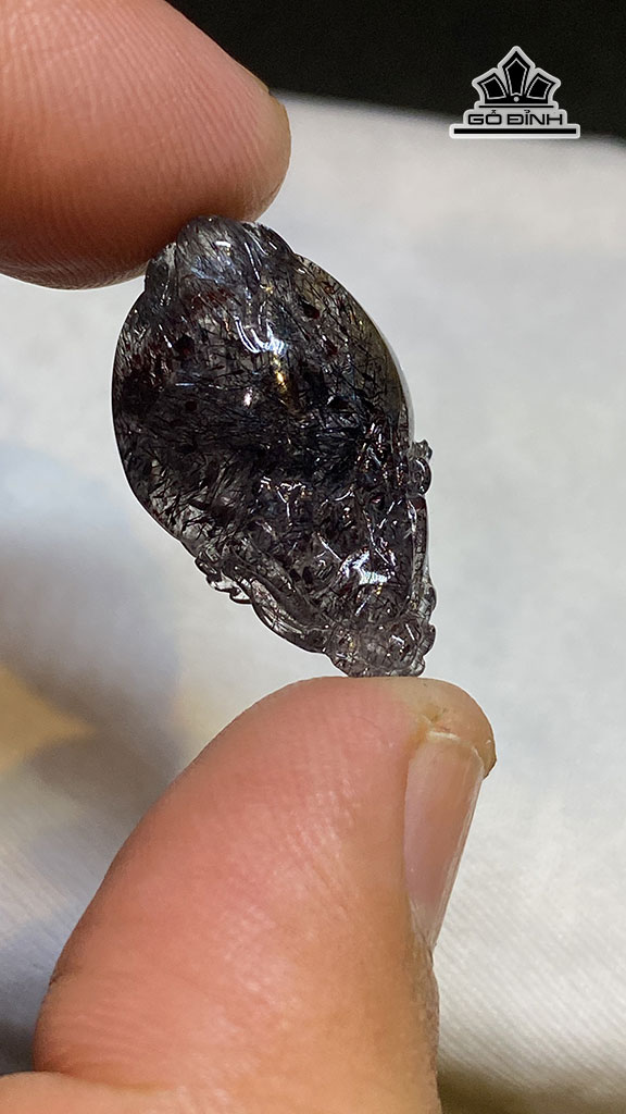 mat-day-chuyen-long-quy-da-thach-anh-toc-tim-cao-25-ngang-148-sau-11-mm-48g-448122