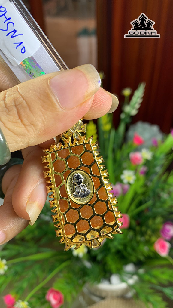 mat-day-chuyen-vo-su-bai-da-cam-thach-cao-3212-ngang-2048-mm-7835cts-448169