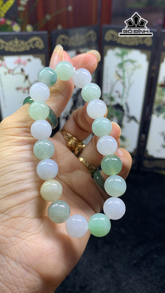 vong-tay-da-cam-thach-duong-kinh-102-mm-363g-448181