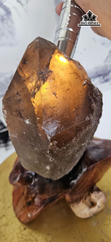 tac-pham-da-thach-anh-khoi-smoky-quartz-cao-25-ngang-10-cm-3kg-448204