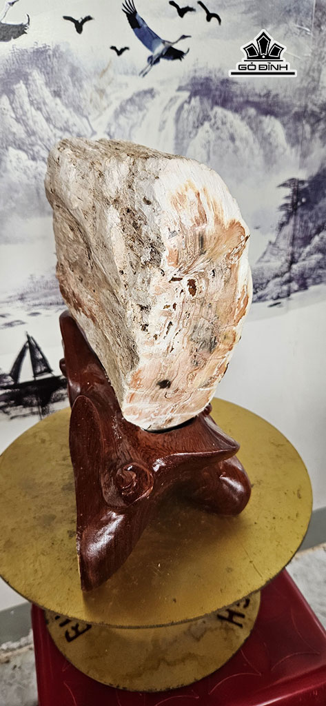 tac-pham-go-hoa-ngoc-hong-cao-28-ngang-20-cm-65kg-448218