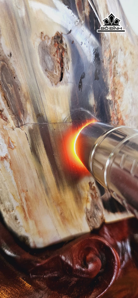 tac-pham-khuc-cay-go-hoa-ngoc-cao-23-ngang-14-cm-4kg-448242