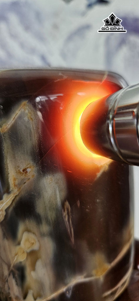 tac-pham-khuc-cay-go-hoa-ngoc-cao-27-ngang-8-cm-3kg-448245