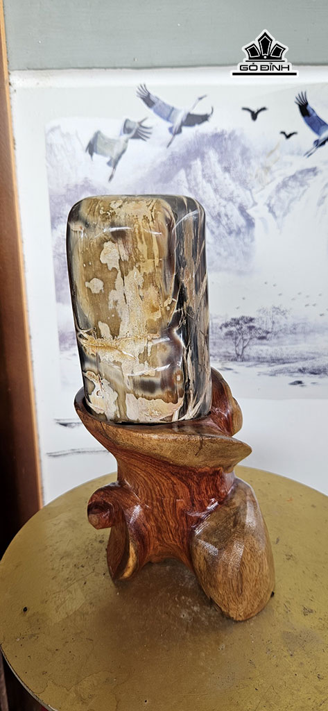 tac-pham-khuc-cay-go-hoa-ngoc-cao-27-ngang-8-cm-3kg-448246