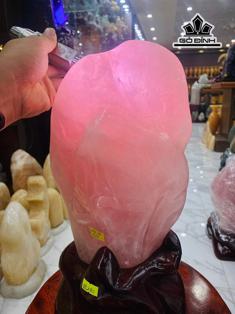 tac-pham-da-thach-anh-hong-cao-36-ngang-165-sau-13-rieng-da-cao-26-cm-788kg-448285