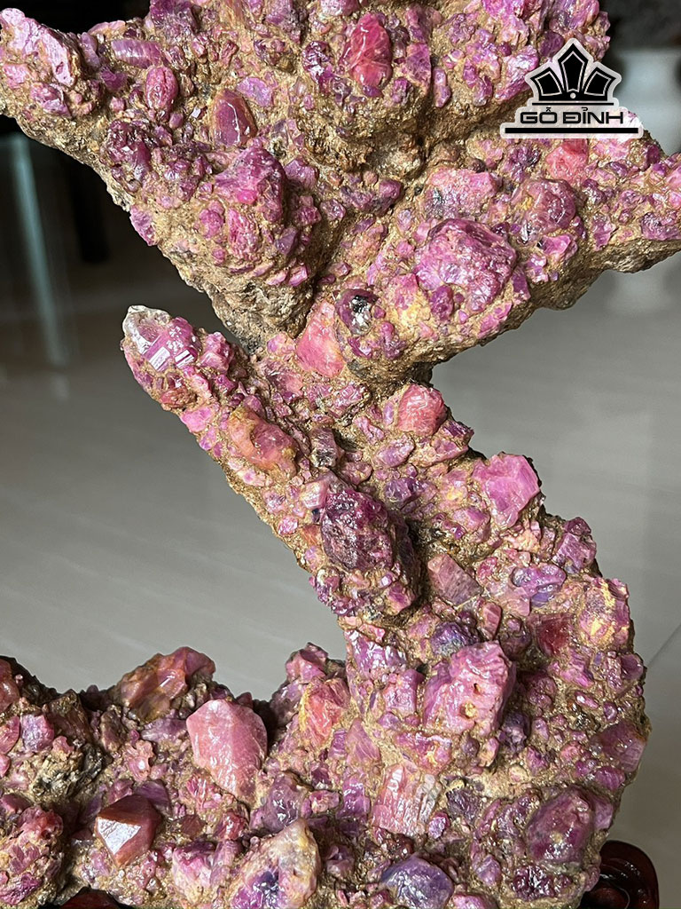 tinh-the-da-ruby-luc-yen-cao-41-cm-65kg-448379