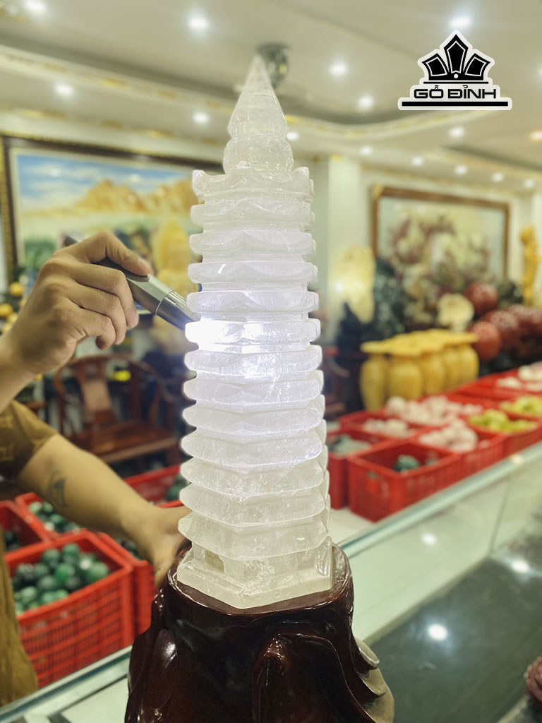 thap-van-xuong-da-thach-anh-trang-cao-45-ngang-15-cm-974kg-448686