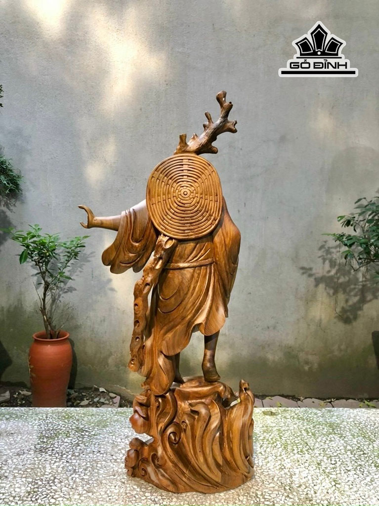 Tượng Đạt Ma Sư Tổ Quá Hải Gỗ Bách Xanh Cao 75 Ngang 35 Sâu 23 (cm)