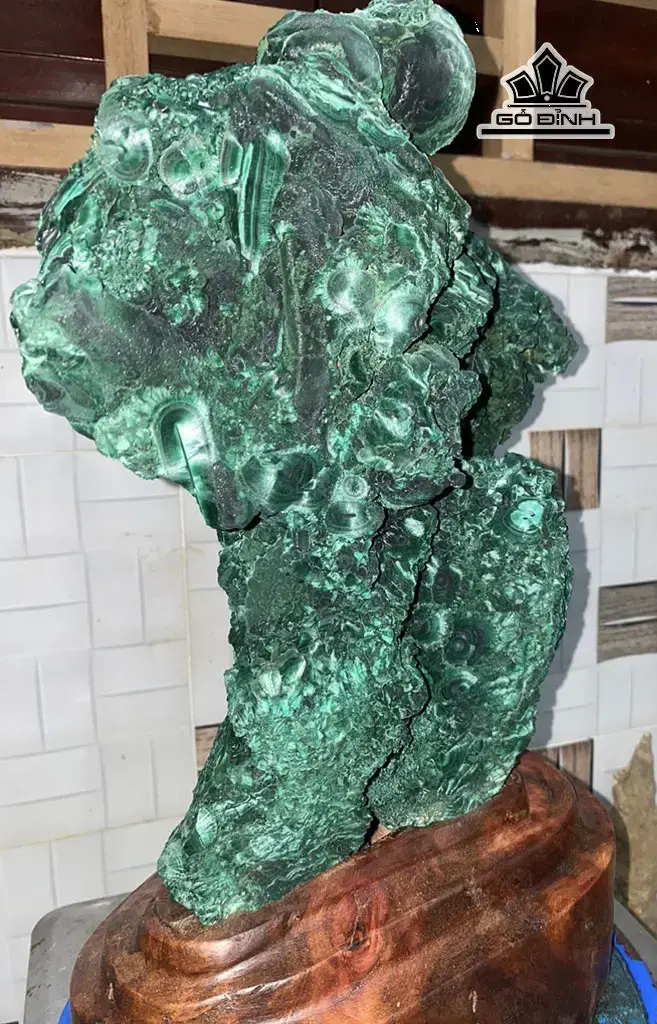 tac-pham-da-malachite-cao-41-cm-19kg-449114