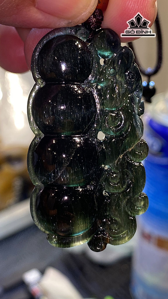 mat-day-chuyen-da-thach-anh-toc-xanh-cao-50-ngang-27-sau-10-mm-18g-449259