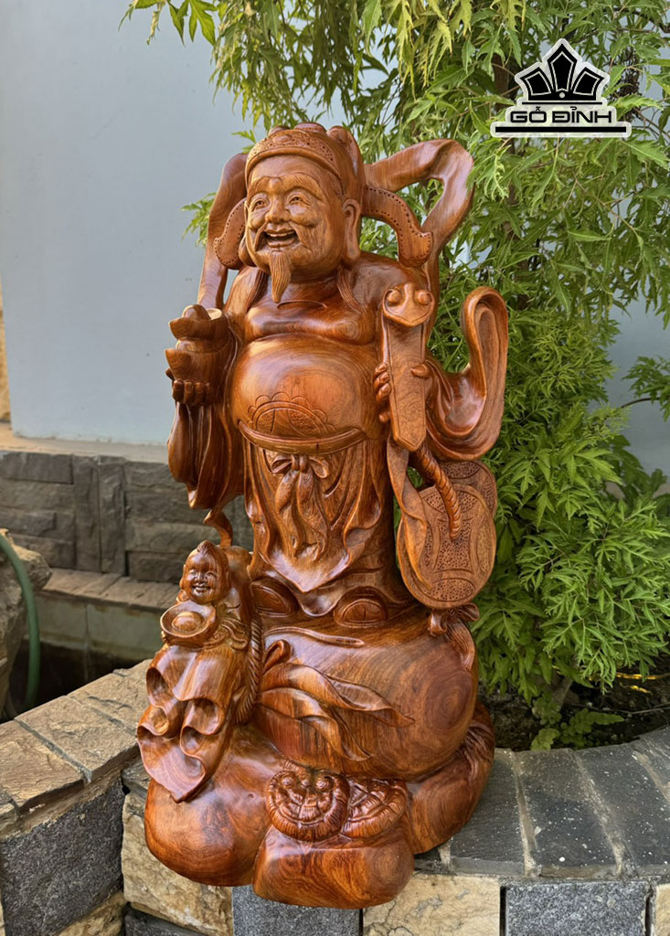 tuong-than-tai-go-huong-cao-50-ngang-23-sau-22-cm-449368