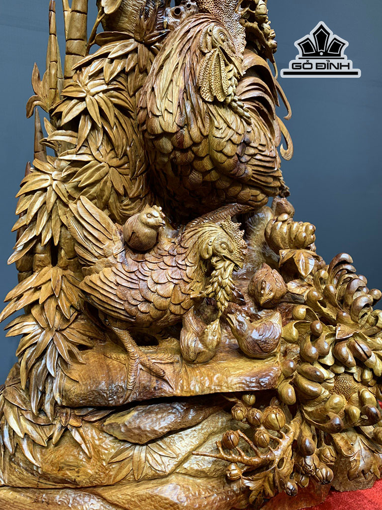 tuong-gia-dinh-ga-go-huong-cao-111-ngang-70-sau-42-cm-ca-ky-157x88x51-449440