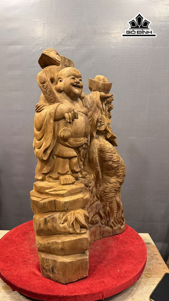 tuong-phat-di-lac-dung-nhan-sam-go-ngoc-am-cao-74-ngang-46-sau-27-cm-34kg-449643