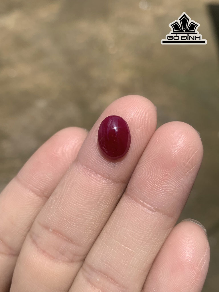 vien-da-ruby-cao-111-ngang-83-sau-35-mm-335cts-449813