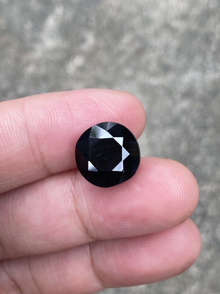 vien-da-sapphire-den-phan-thiet-cao-115-mm-91cts-449842