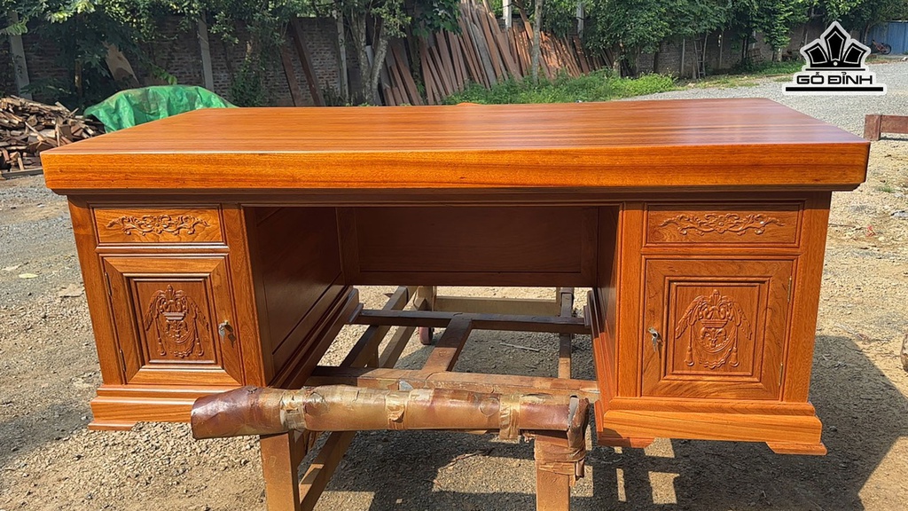 ban-lam-viec-go-go-do-mat-go-go-naga-mat-12x96x203-chan-quay-van-cm-450458