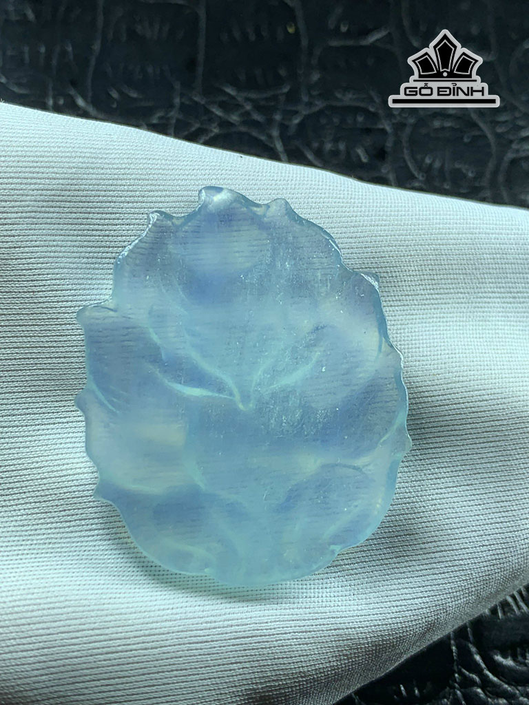 mat-day-chuyen-ho-ly-da-aquamarine-cao-426-ngang-359-sau-5-mm-127g-450549