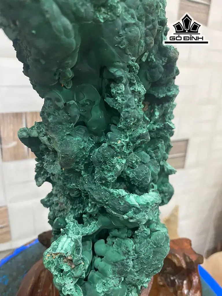 tac-pham-da-malachite-cao-33-cm-38kg-450650