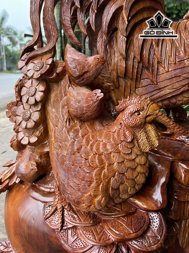 tuong-gia-dinh-ga-kim-ke-tai-loc-go-huong-cao-72-ngang-76-sau-35-cm-450755