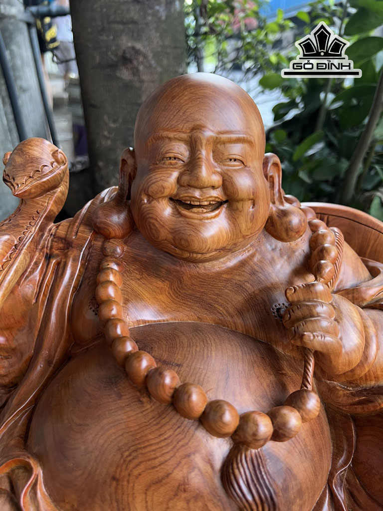 tuong-phat-di-lac-nhu-y-go-huong-cao-48-ngang-40-sau-38-cm-450773