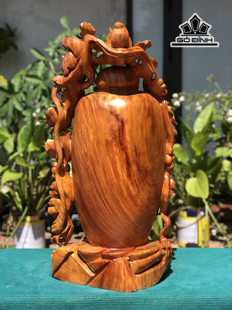 chum-nho-soc-go-huong-cao-74-ngang-36-sau-27-cm-450846