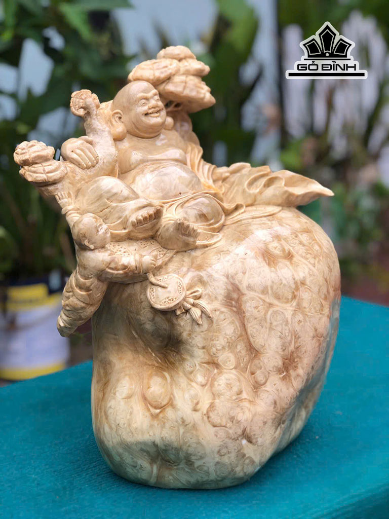 tuong-phat-di-lac-nhat-phuc-go-nu-nghien-cao-38-ngang-27-sau-22-cm-451444