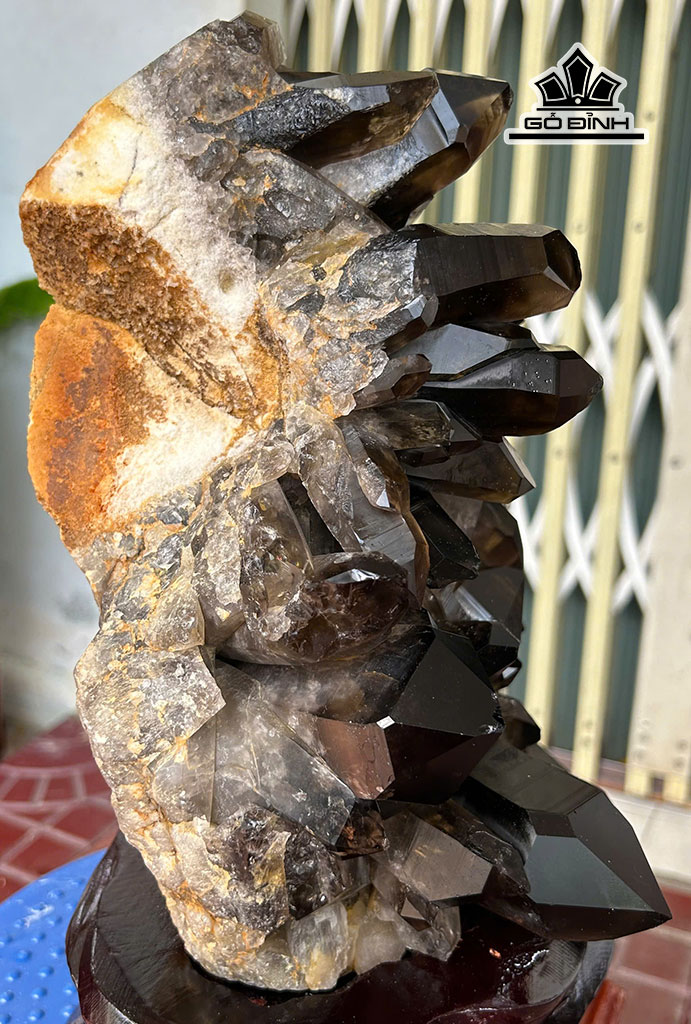 tac-pham-da-thach-anh-khoi-smoky-quartz-cao-34-ngang-24-cm-7958kg-451531