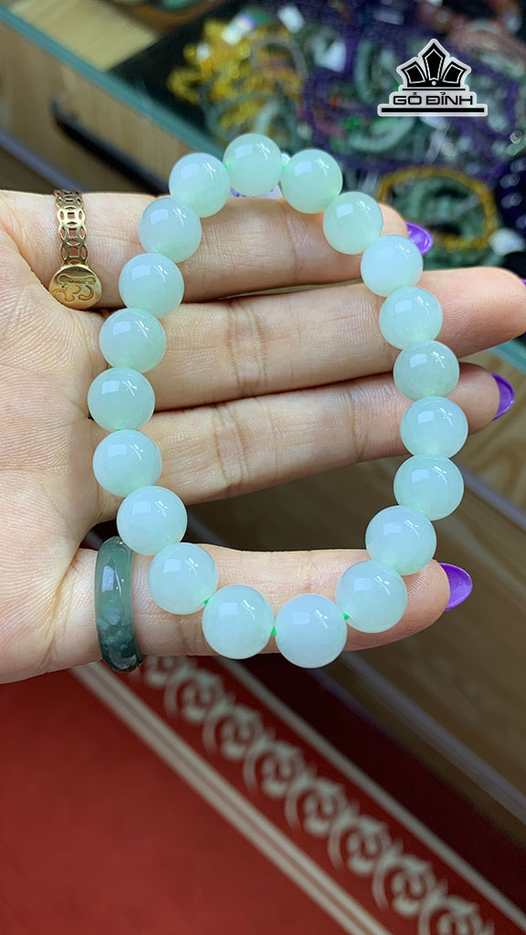 vong-tay-da-cam-thach-duong-kinh-97-mm-327g-451590