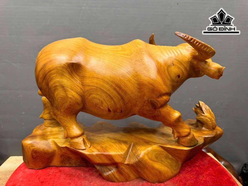 tuong-trau-go-huong-cao-26-ngang-59-sau-21-cm-14kg-451641
