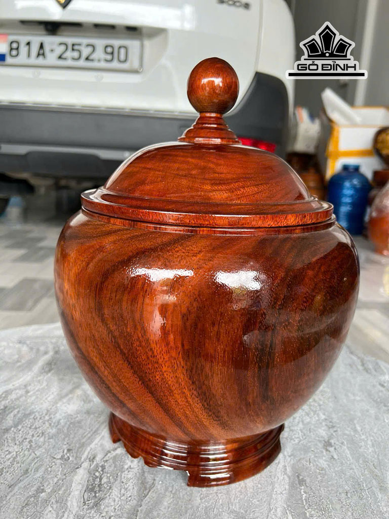 binh-u-tra-go-lim-cao-34-duong-kinh-25-cm-dung-12-lit-452087