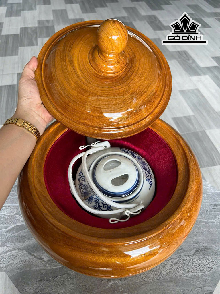 binh-u-tra-go-lim-cao-34-duong-kinh-25-cm-dung-12-lit-452092