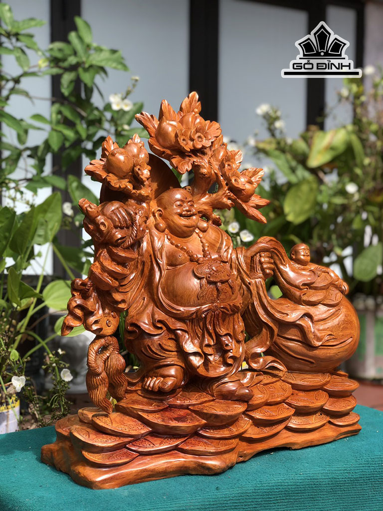 tuong-phat-di-lac-nhat-phuc-keo-bao-tien-go-huong-cao-62-ngang-63-sau-22-cm-452174