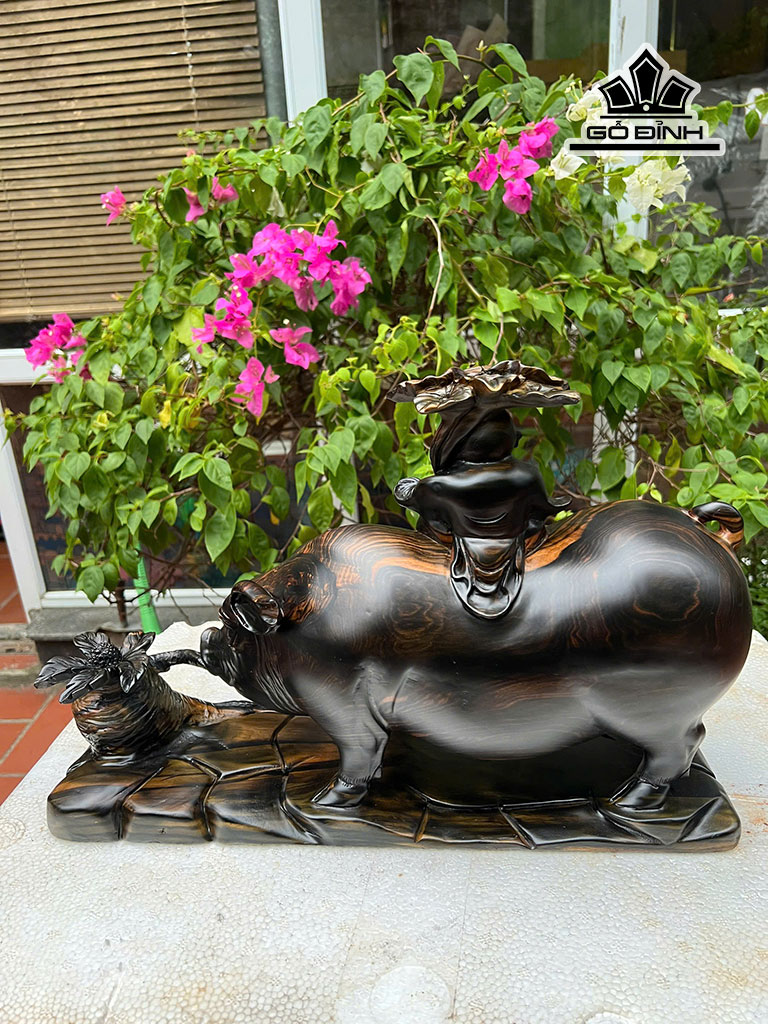 tuong-tieu-dong-chan-trau-go-mun-hoa-cao-29-ngang-43-sau-14-cm-452280